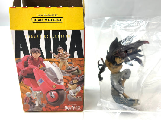 内装未開封品  海洋堂 フィギュア miniQ『AKIRA』PART.1 金田 鉄雄(覚醒) 4/1