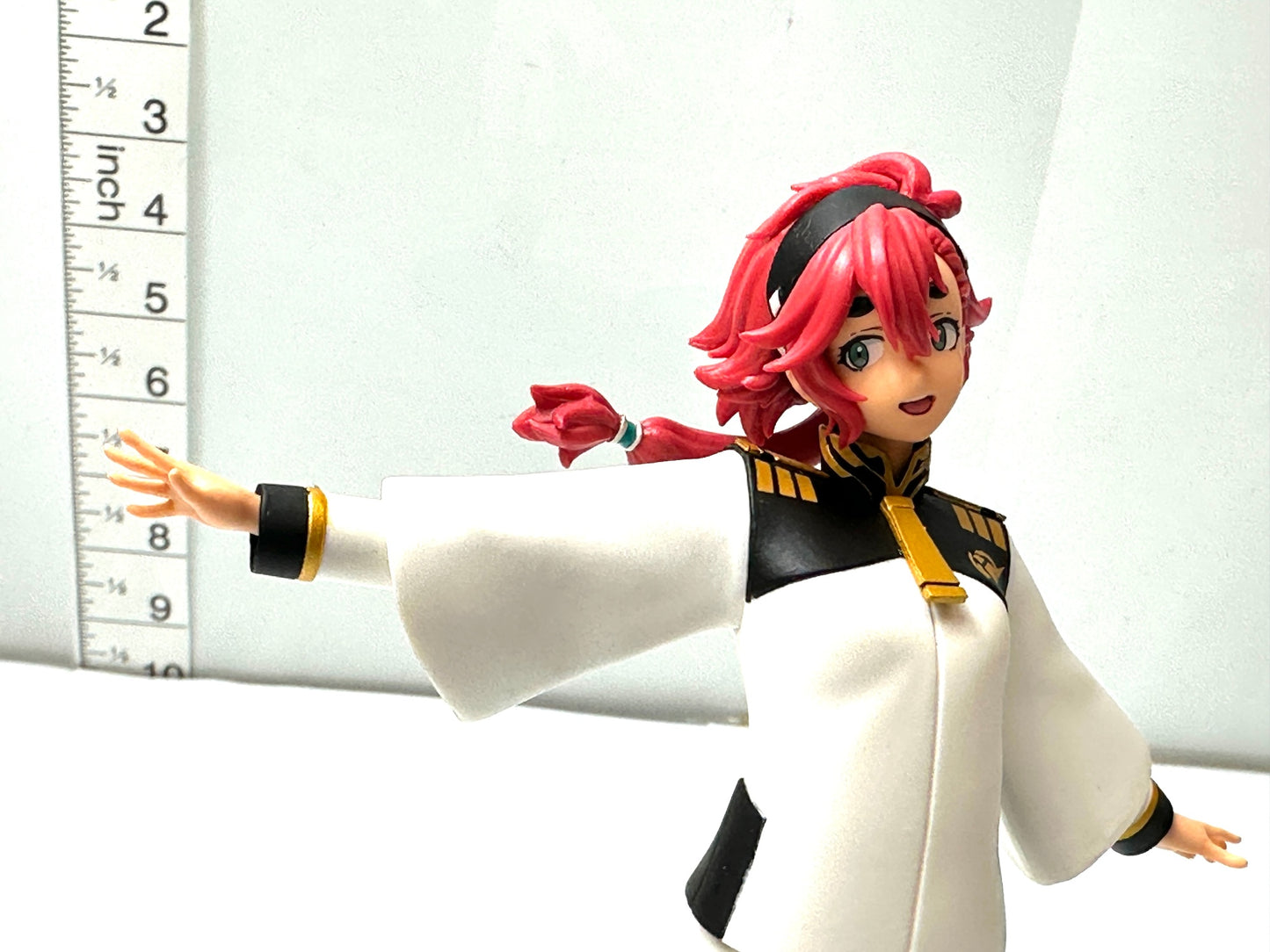 現状品 機動戦士ガンダム 水星の魔女 スレッタ・マーキュリー ミオリネ・レンブラン フィギュア 2個セット  3/16