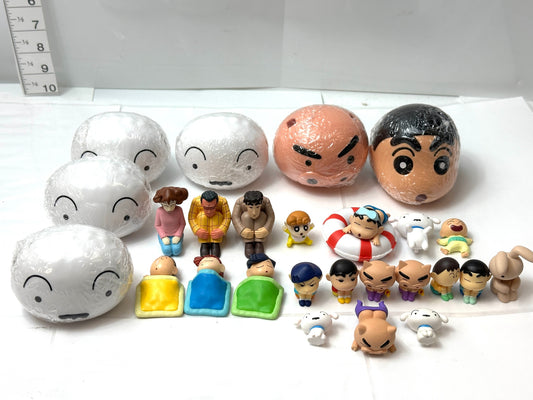 未開封含む現状品 クレヨンしんちゃん フィギュア まとめセット まちぼうけ カプキャラ おやすみ隊 野原みさえ 園長先生 ひろし 他 9/18