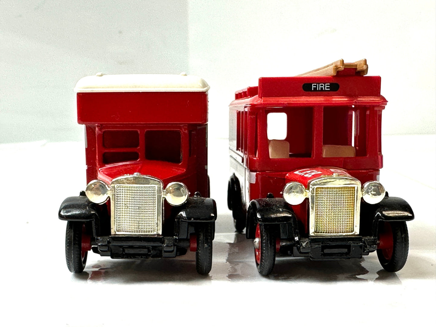 LLEDO レド社製 ミニカー デニスデリバリー＆消防車イギリス 2個セット 10/3