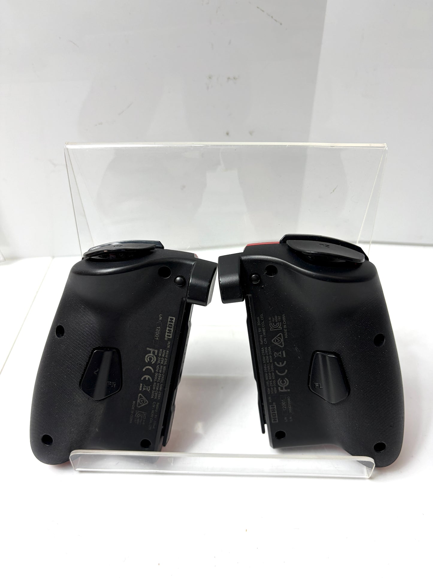 HORI 任天堂 Switch用 グリップコントローラー (L/R) レッド ターボ機能付き　NSW-298