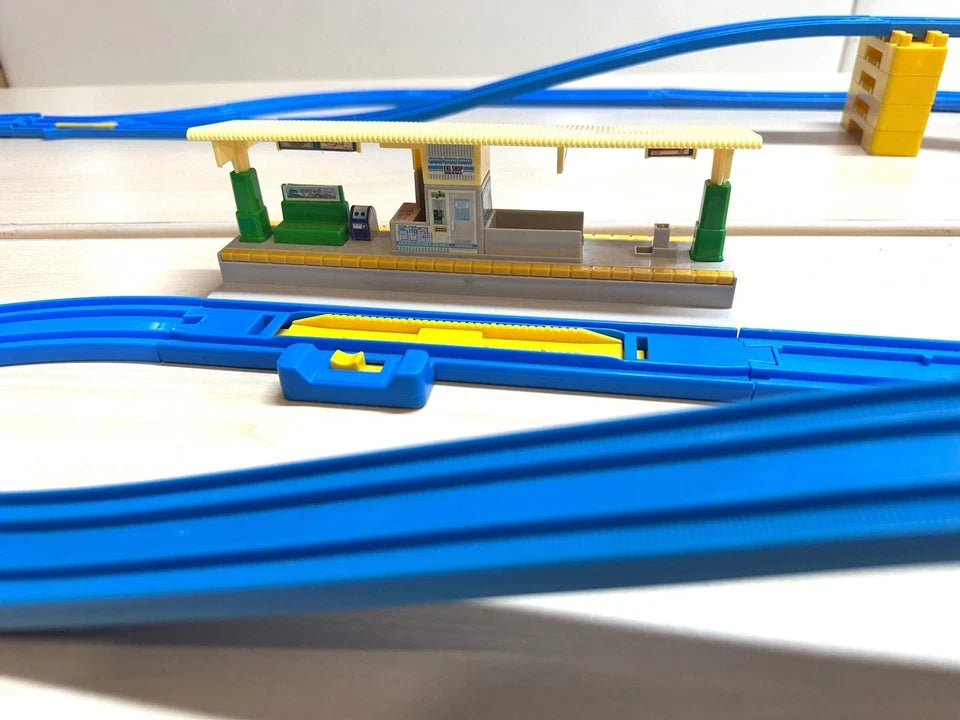 すぐ遊べる！現状品 タカラトミー プラレール トンネル＆オーバーパス 駅付き レールセット レイアウト立体 TAKARA TOMY 4/6