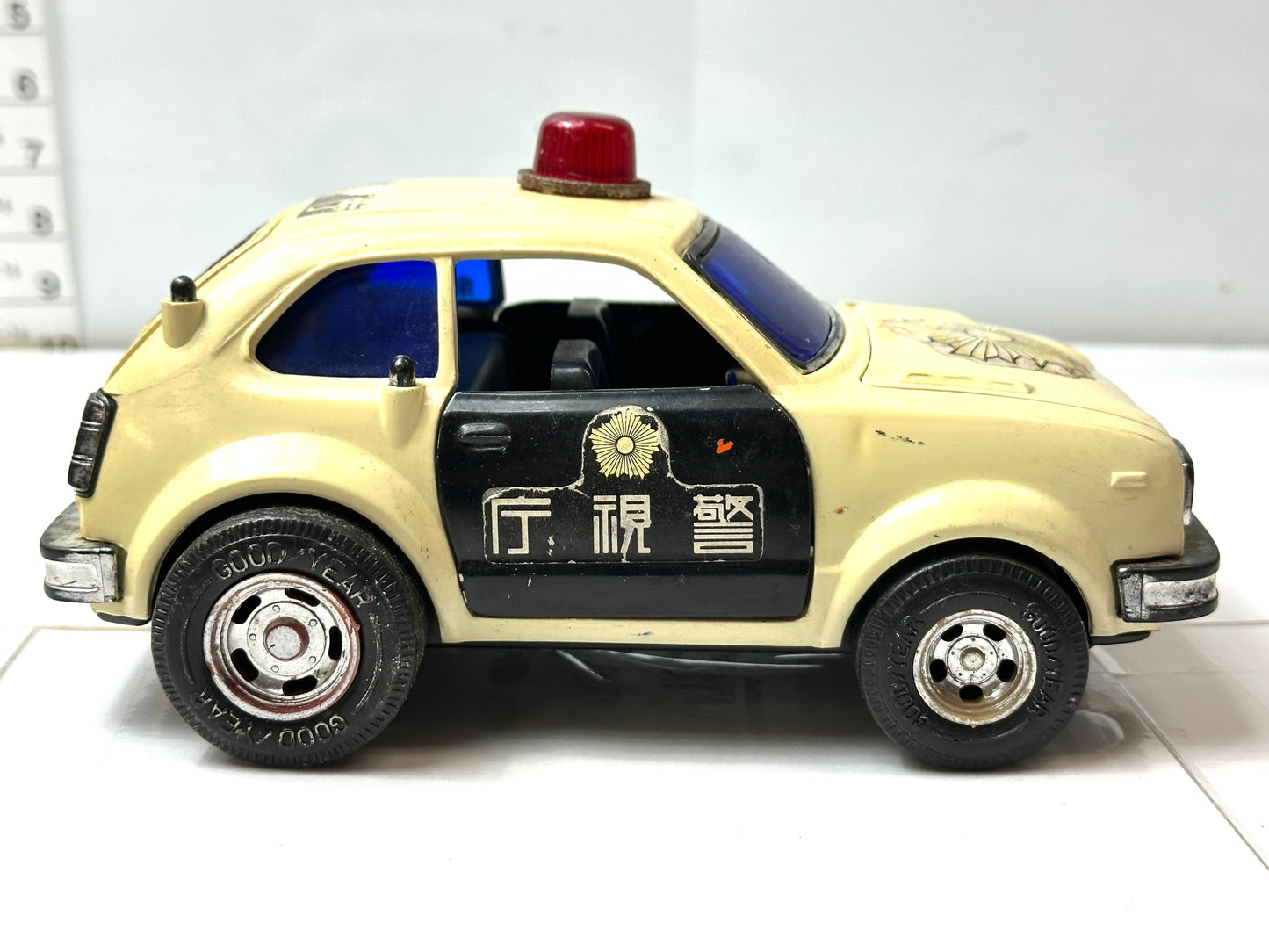 現状品 米澤玩具 ヨネザワトイズ ホンダ シビック パトカー ミニカー 左右ドアとリアハッチはワンタッチでオープンします 全長約 20cm 12/26