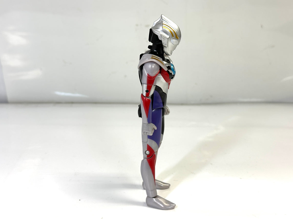 現状品 ウルトラアクションフィギュア ウルトラマンオーブ スペシウムゼペリオン 9/28