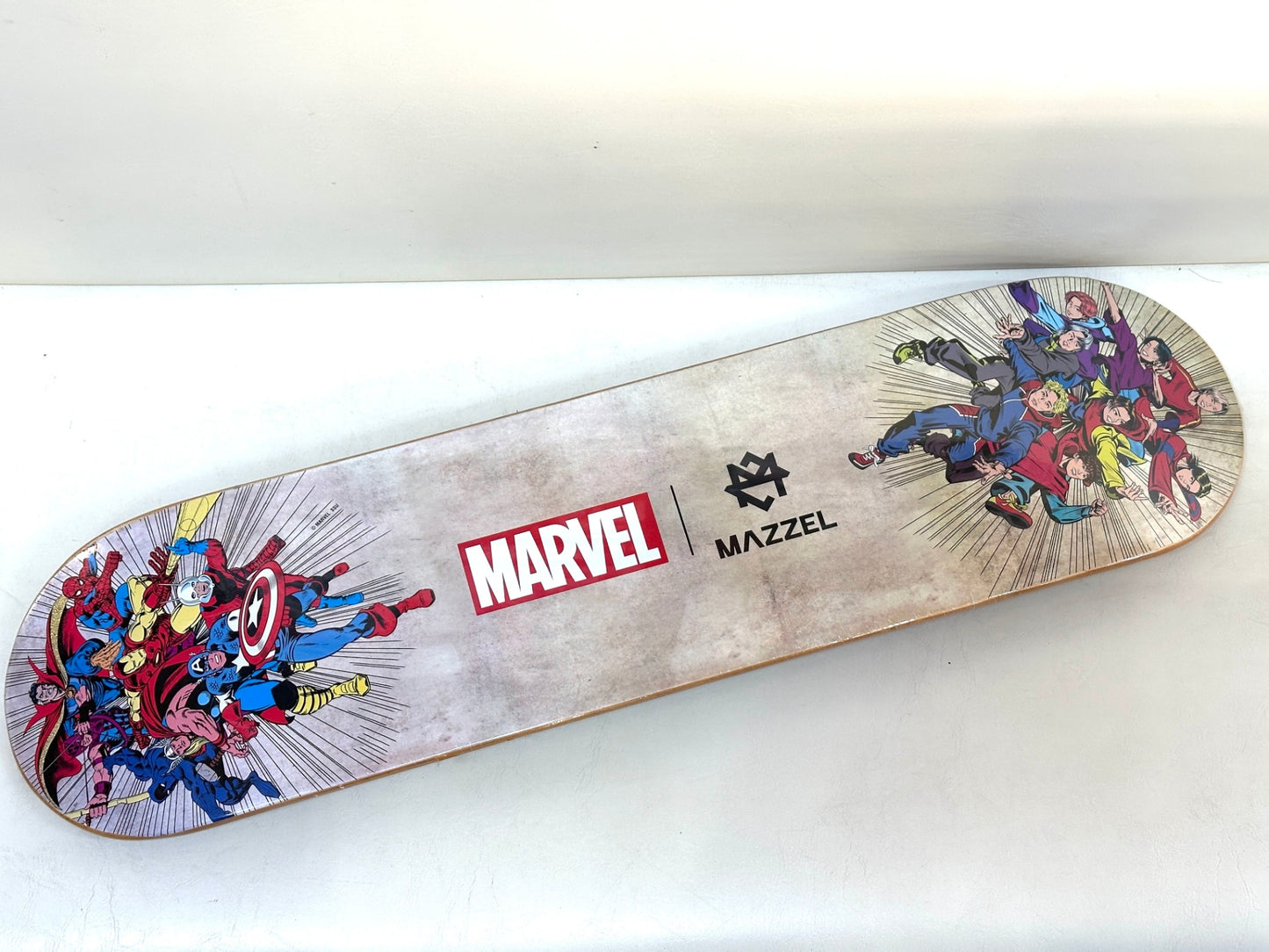 未使用 Happyくじ MARVEL MAZZEL ラスト賞 スケートボードデッキ 約W200mm×H800mm 12/13
