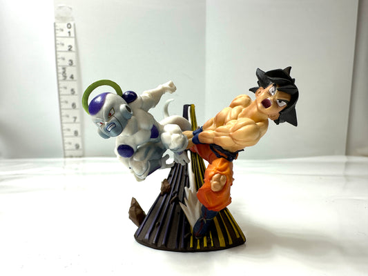 ③ 現状品 メガハウス ドラカプ ドラゴンボールカプセル RE BIRTH 待望の超復活編 悟空・フリーザ共闘フィギュア 3/11