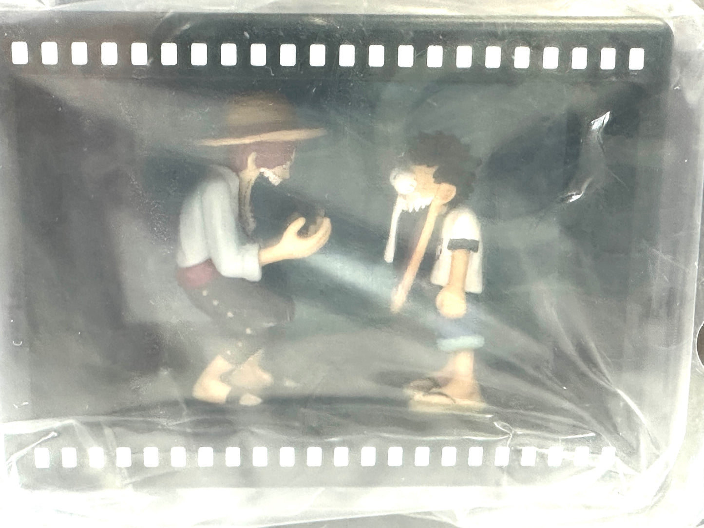 一番くじ ワンピース 赤髪海賊団 E賞 はこにわーるど 2種３個セット ルフィとバギー  ルフィとシャンクス フィギュア 8/28