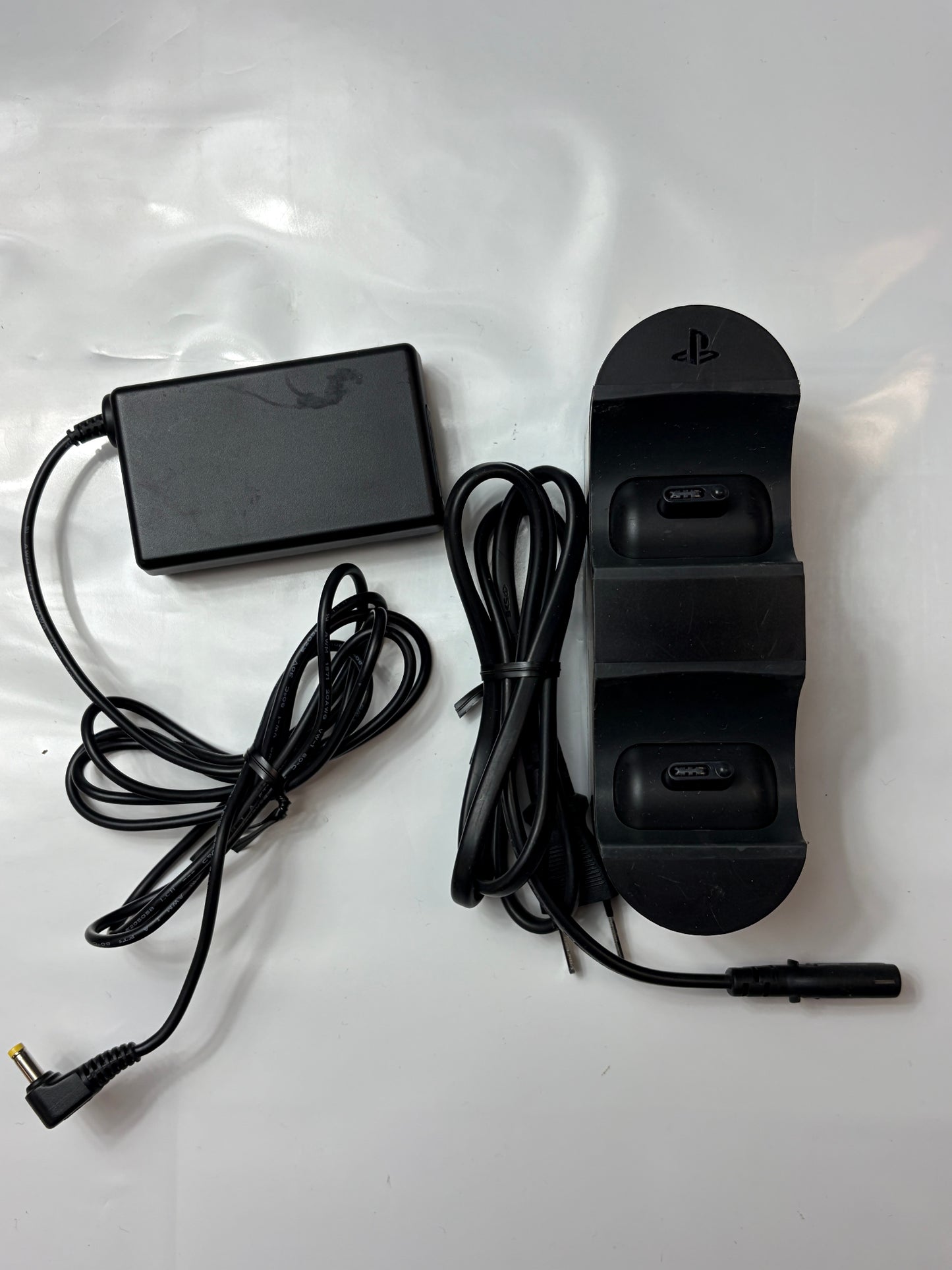 DUALSHOCK 4 充電スタンド