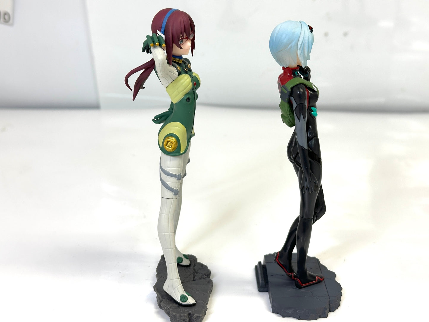 ヱヴァンゲリヲン フィギュア 4個セット Gasha Portraits PREMIUM 真希波・マリ・イラストリアス アヤナミレイ 渚カヲル 農作業服姿 アヤナミレイ 5/20