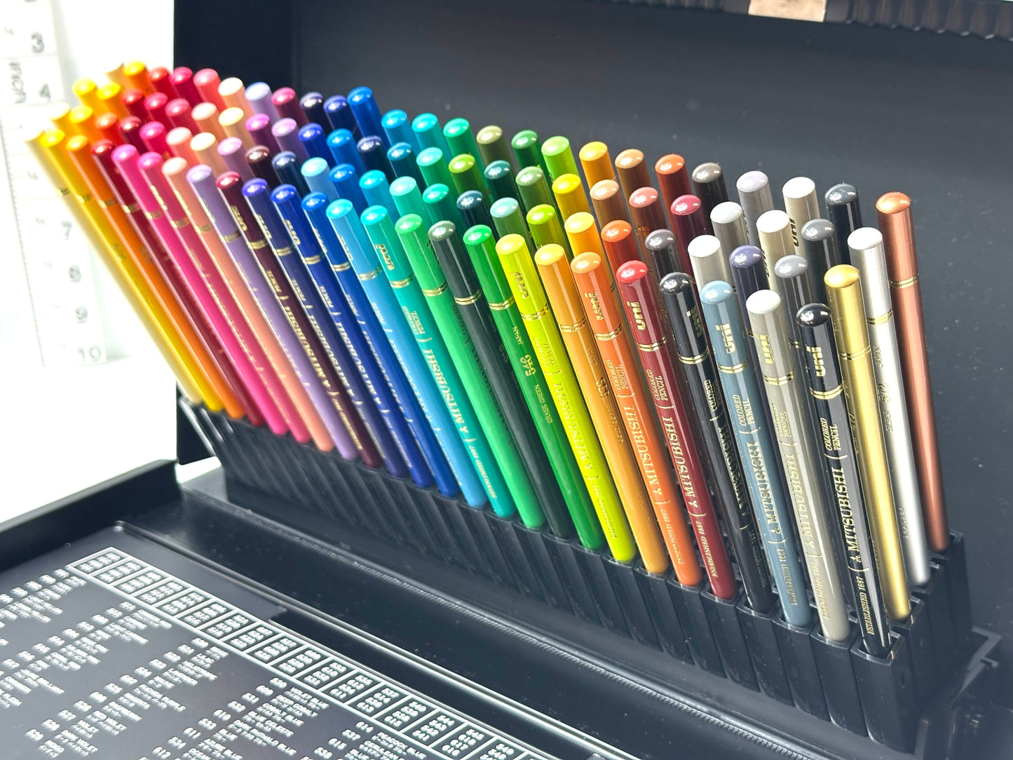 未使用品 uni CORORED PENCIL 100 三菱鉛筆 ユニカラー 色鉛筆 100色 10/21