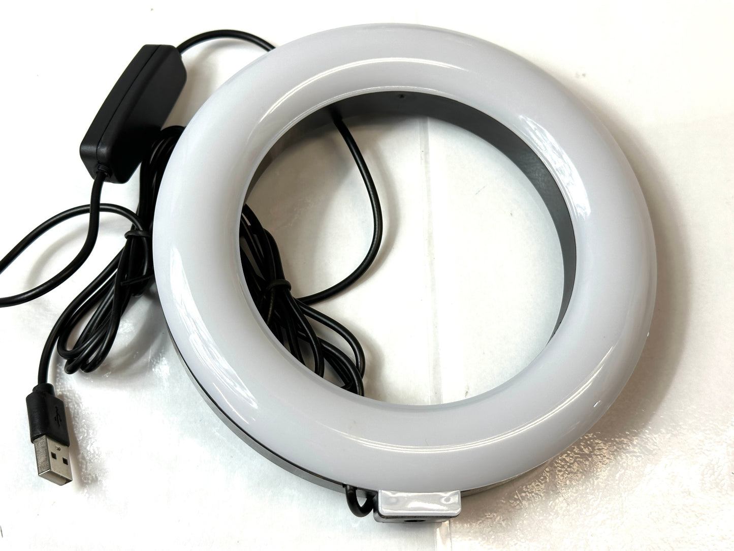 クリップ式 LED リングライト 6インチ S03LT-004BK USB電源 調光10段階 色調3色 サイズ H24×W16×D8.5cm 10/7