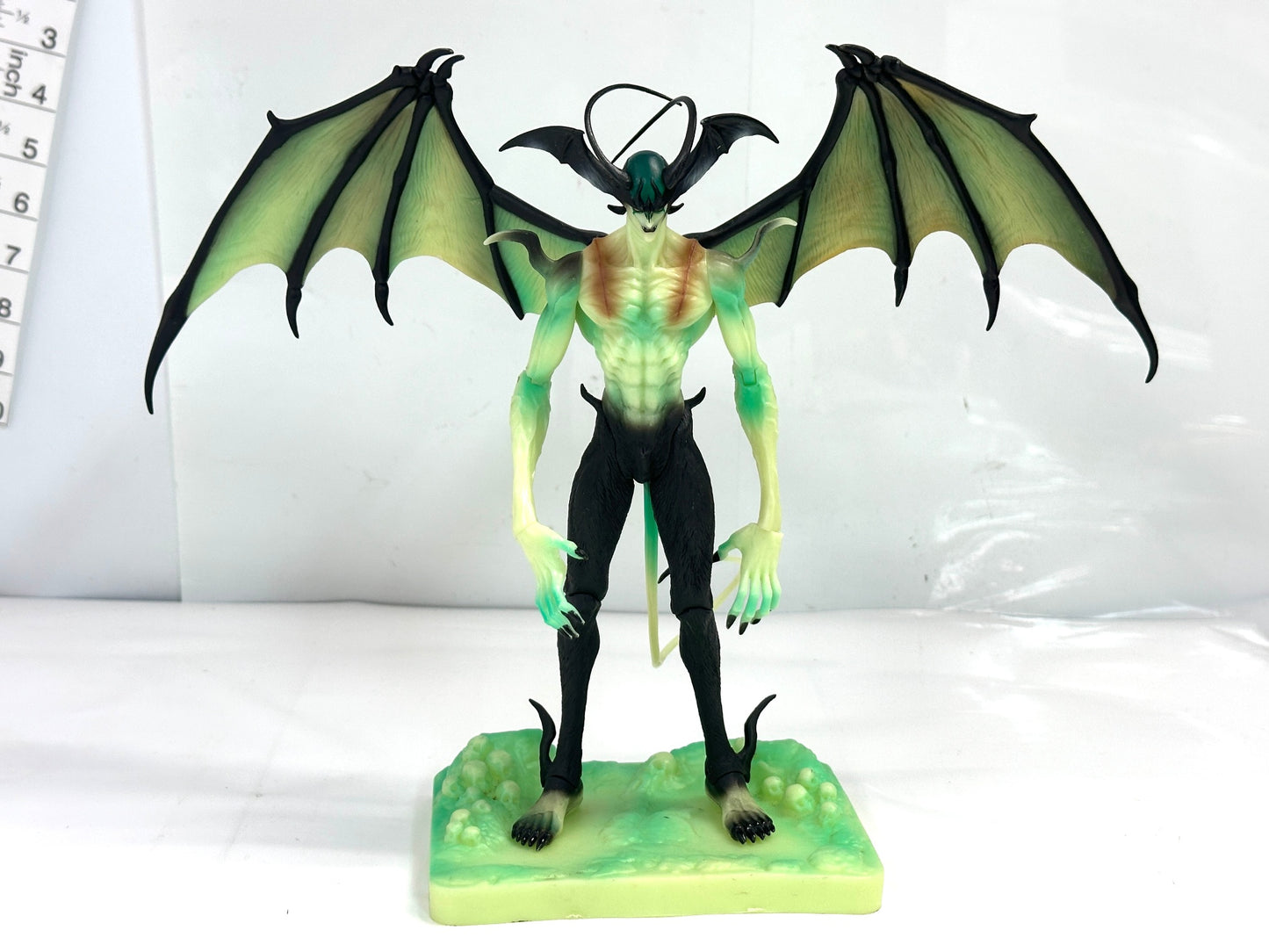 フューチャーモデルズ ART STORM ウイングドデビルマン アクションフィギュア 蓄光仕様 韮沢靖 6/10
