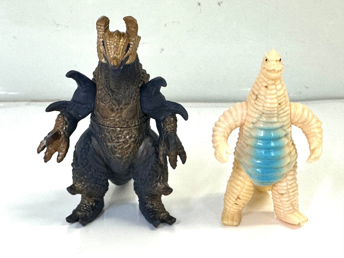 現状品 BANDAI ウルトラマン ウルトラ怪獣 ソフビフィギュア 18体セット レッドキング ブラックキング キングゴルドラス ウルトラセブン ネクサス ジュネッス オーブオリジン コスモス エクリプスモード 他 9/22