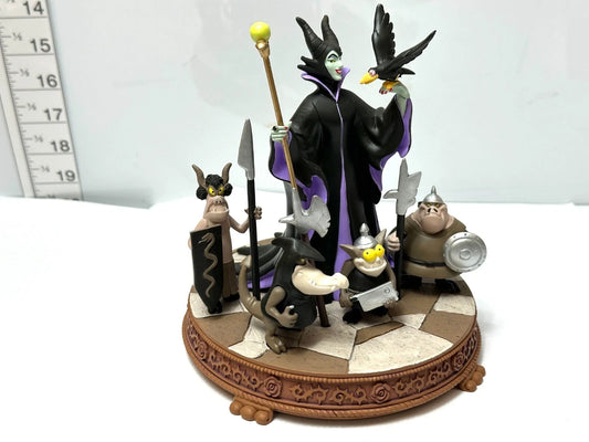 現状品 ディズニーストーリーコレクション 眠れる森の美女 魔女マレフィセント ディズニーストア限定 フィギュア 3/6