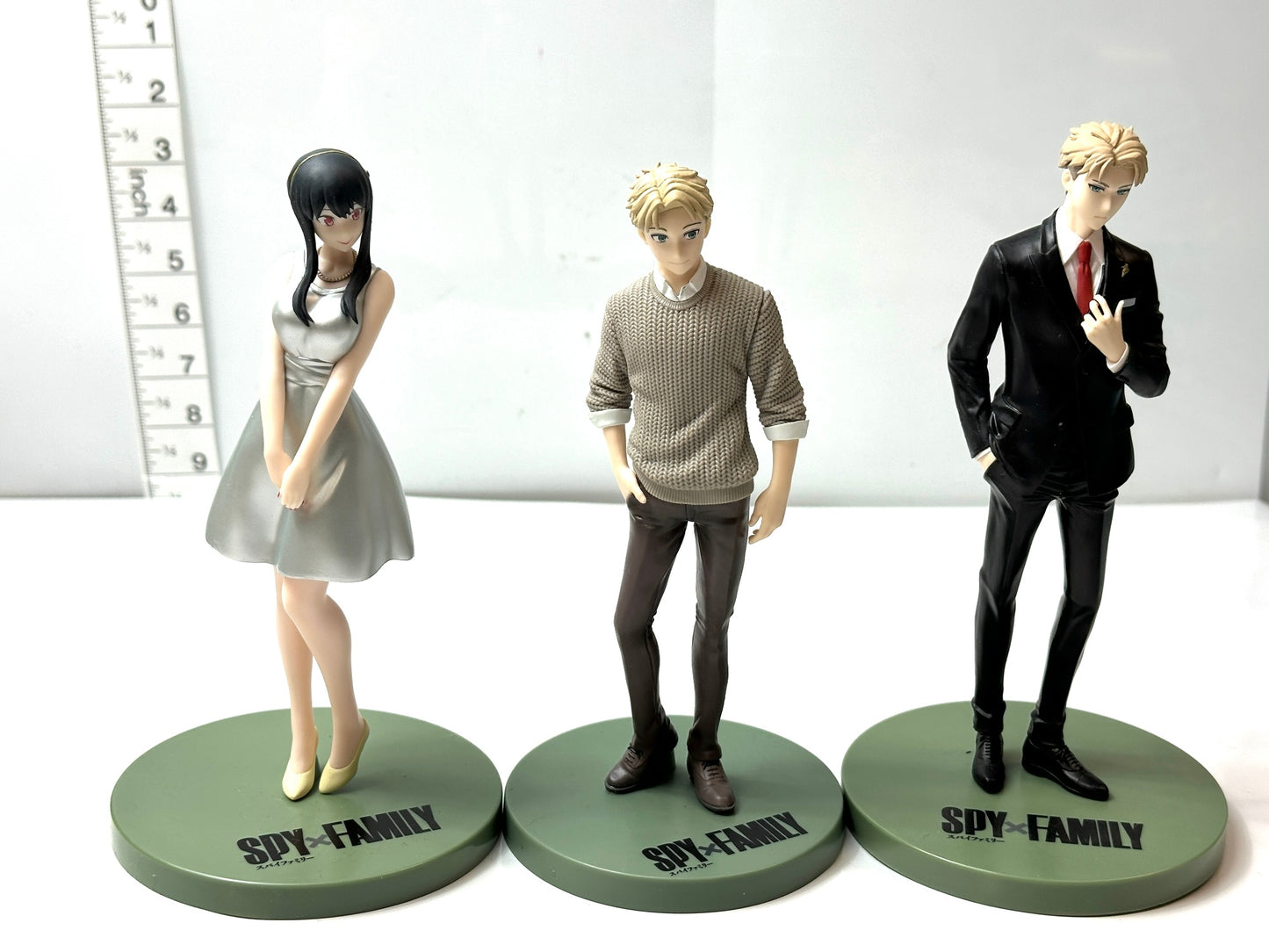 SPY×FAMILY スパイファミリー プレミアムフィギュア ヨル・フォージャー ロイド・フォージャー（私服・スーツ）1/21