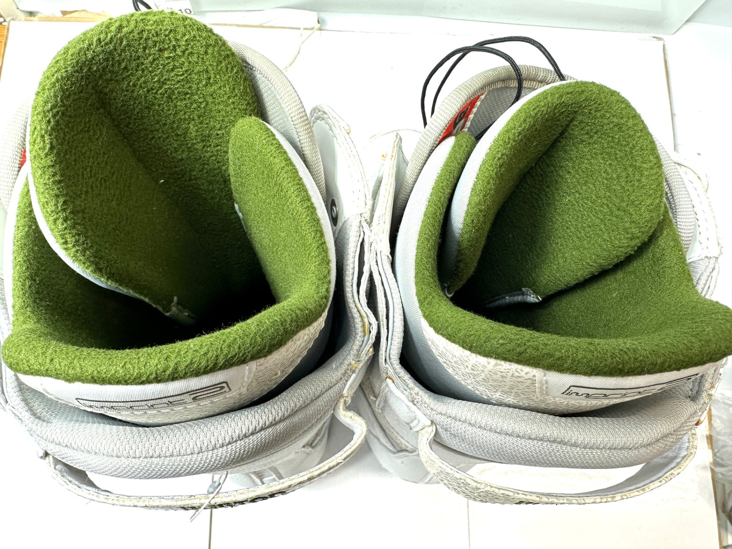 現状品 Burton バートン RULER ルーラー mprint 2メンズ スノーボード ブーツ 26cm ホワイト 12/23