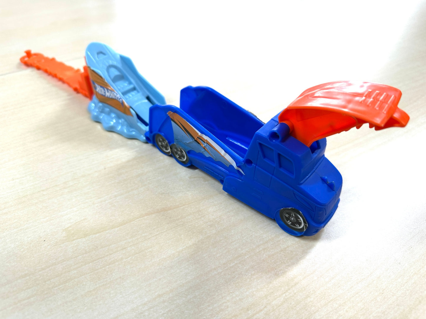現状品 Hotwheels ホットウィール ドラゴンスマッシュ レール コース プレイセット ミニカーでドラゴン退治!? 11/14