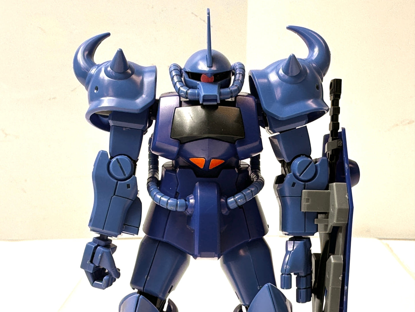 現状品 HG HGUC 1/144 MS-07B グフ ガンプラ 機動戦士ガンダム プラモデル バンダイ 11/12